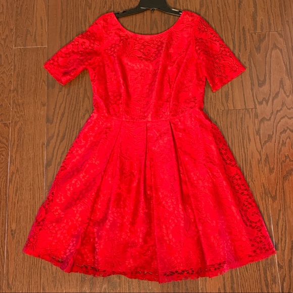 Danny & Nicole Dresses & Skirts - Red Lace Dress Size 12